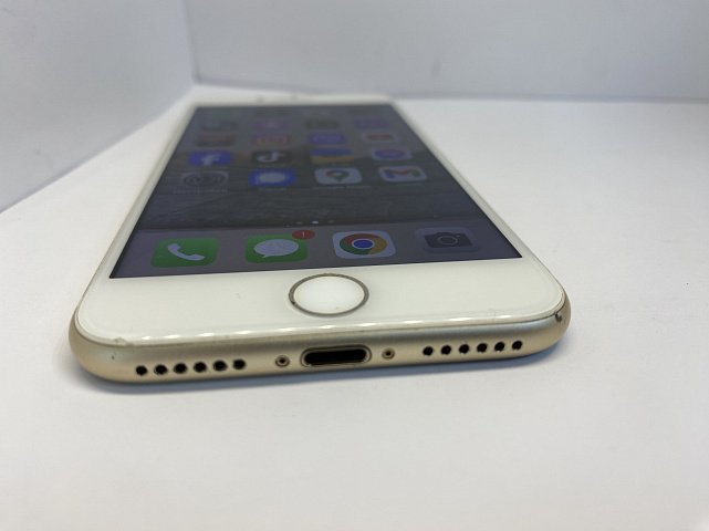 Apple iPhone 7 32Gb Gold 4
