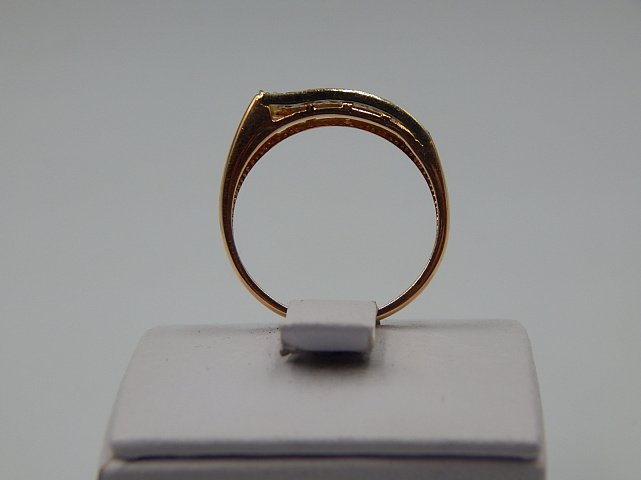 Кольцо из красного и белого золота с цирконием (32148326)  3