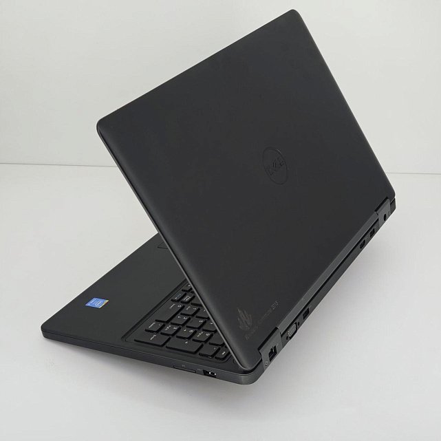 Ноутбук Dell Latitude E5550 (Intel Core i5-5300U/8Gb/SSD256Gb) (33580835) 8