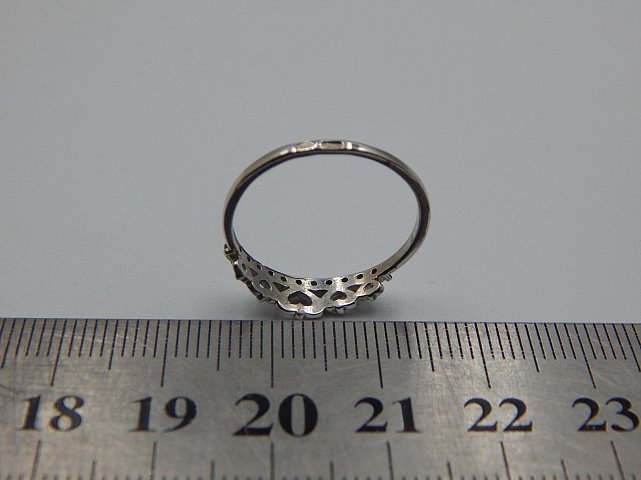 Серебряное кольцо с цирконием (31408853) 3
