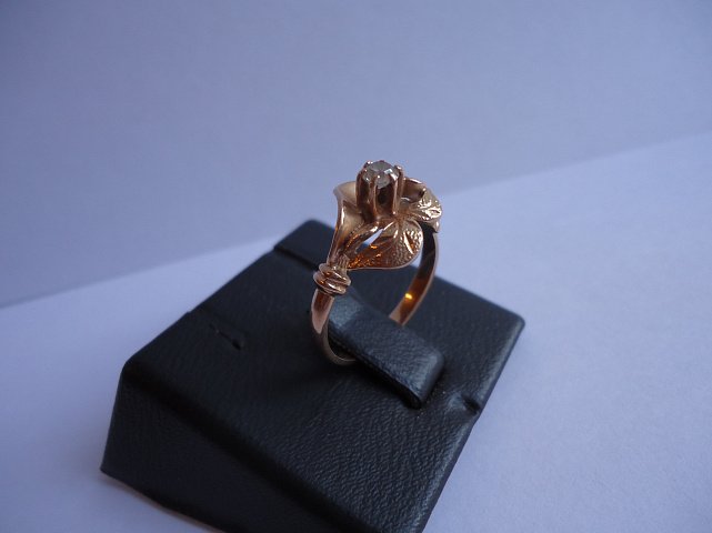 Кольцо из красного золота с цирконием (31919291) 3