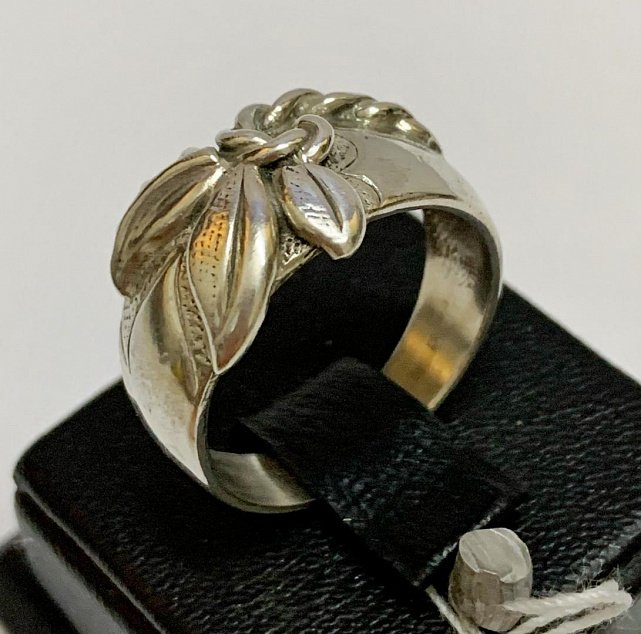 Серебряное кольцо (17345050) 1