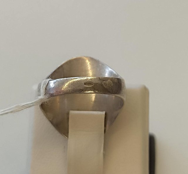 Серебряное кольцо с эмалью (33832314) 1