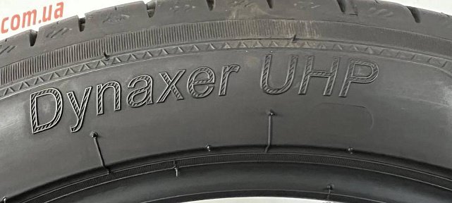 Літні шини 235/45 R18 Kleber Dynaxer UHP 4mm 4