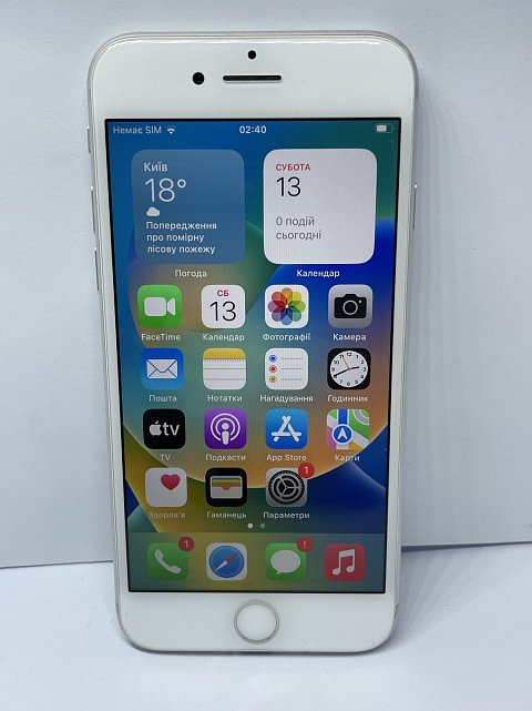 Apple iPhone 8 64Gb Silver (MQ6L2) 0