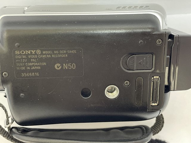 Відеокамера Sony DCR-SR42E 5