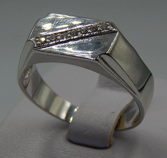 Серебряное кольцо с цирконием и позолотой (32550234) 1