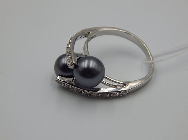 Серебряное кольцо с цирконием и жемчугом (33015290) 4