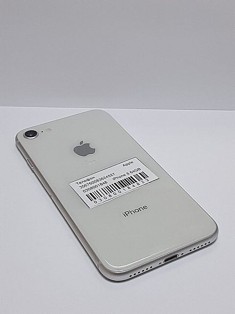 Apple iPhone 8 64Gb Silver 3