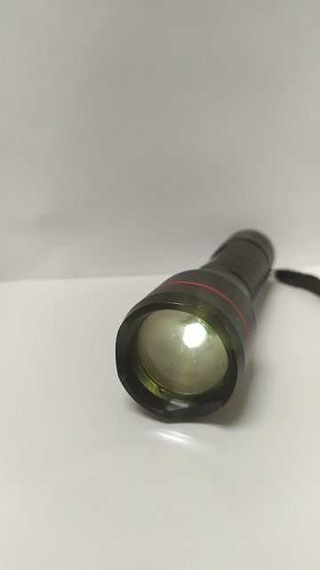 Світлодіодний ліхтарик Lepro LE2000 4