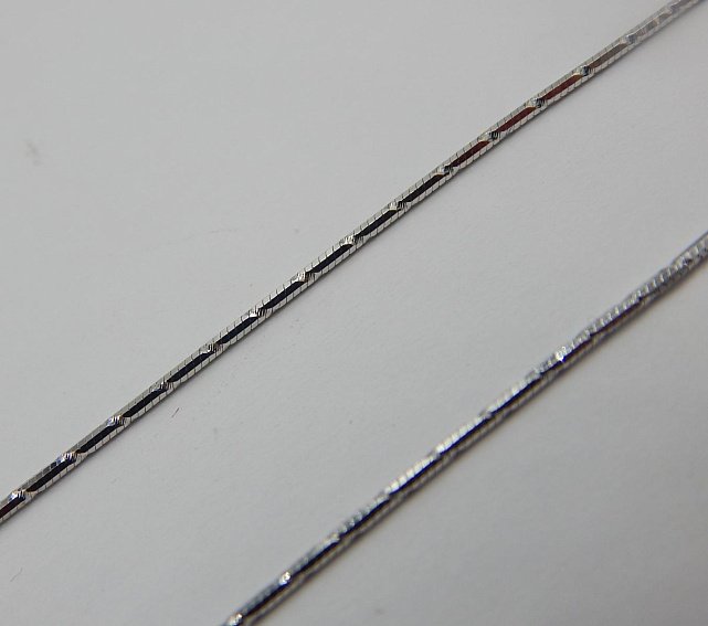 Серебряная цепь с плетением Снейк (30671881) 0