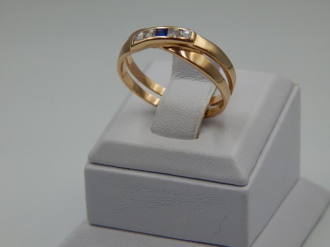 Кольцо из красного золота с цирконием (31880625)  1