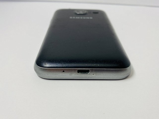 Samsung Galaxy J1 mini (SM-J105H) 1/8Gb 3