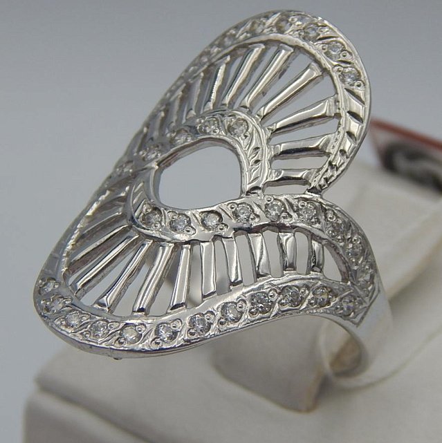 Серебряное кольцо с цирконием (30674463) 1
