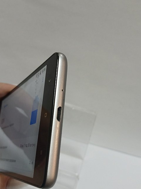 Xiaomi Redmi 3s 2/16Gb 5