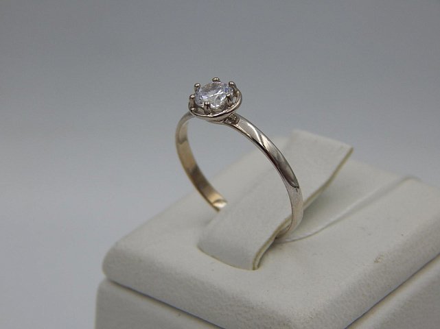 Серебряное кольцо с цирконием (30515097) 2