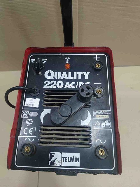 Зварювальний апарат Telwin Quality 220 AC/DC 4