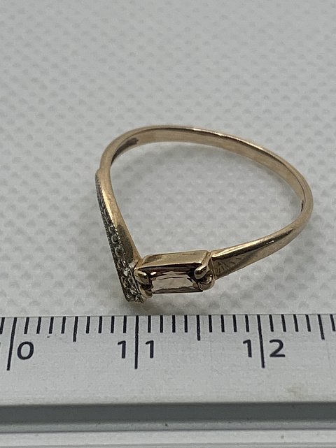 Кольцо из красного и белого золота с цирконием (32383780)  4