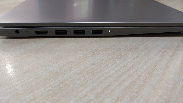 Ноутбук Lenovo IdeaPad 3 15IML05 (81WB00PCRA) 5