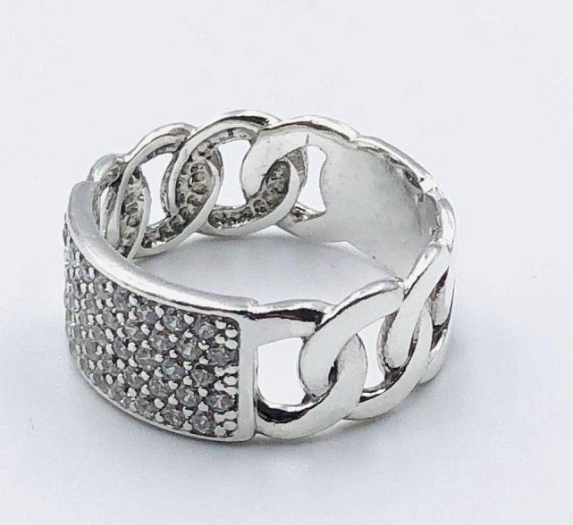 Серебряное кольцо с цирконием (33792604) 1