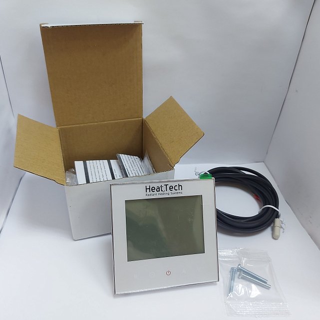 Терморегулятор программируемый HeatTech HTW129-240 0