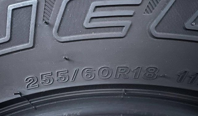 Всесезонные шины 255/60 R18 Bridgestone Dueler A/T 001 7mm 3