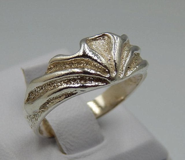 Серебряное кольцо (32440587) 2