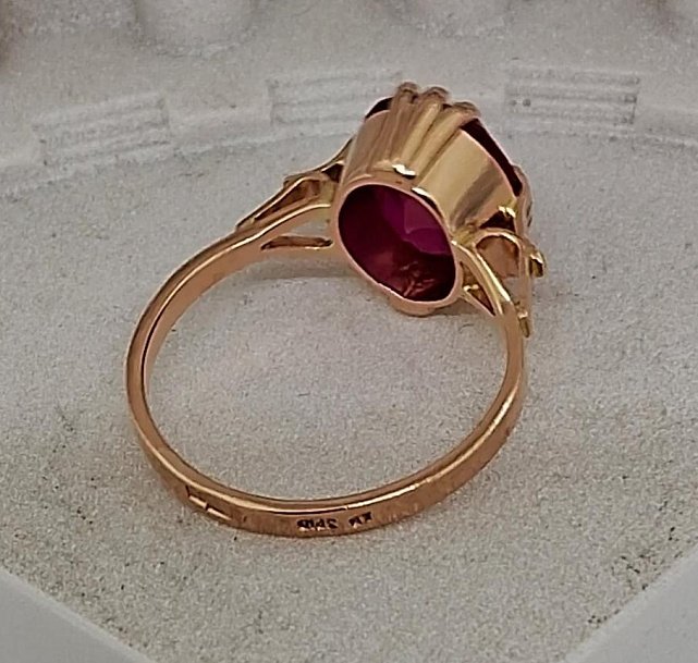 Кольцо из красного золота с корундом (32290077) 4