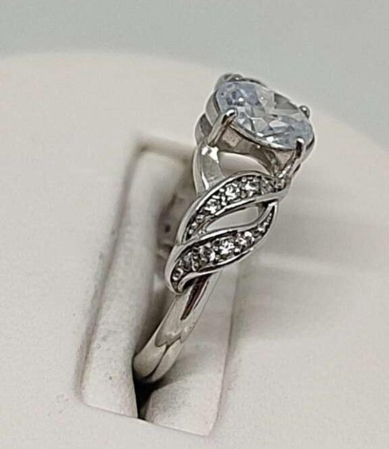 Серебряное кольцо с цирконием (33476223) 2