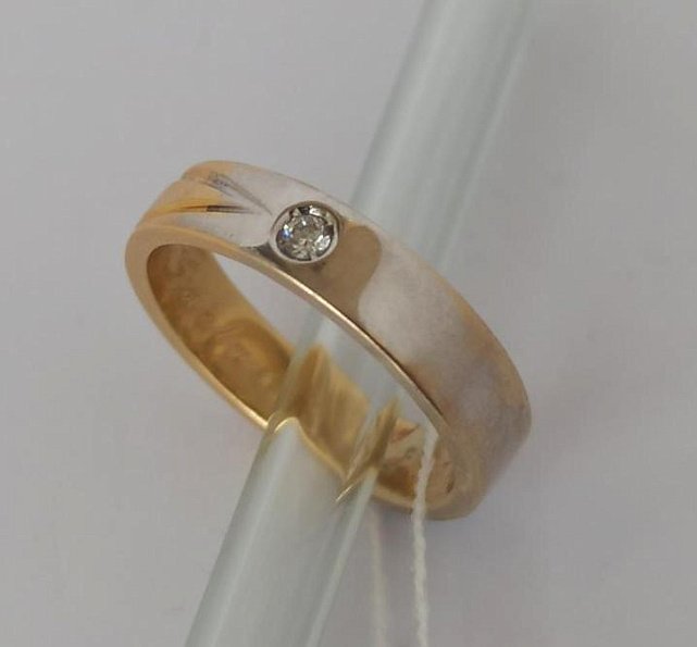 Обручальное кольцо из желтого и белого золота с бриллиантом (-ми) (33338851)  0
