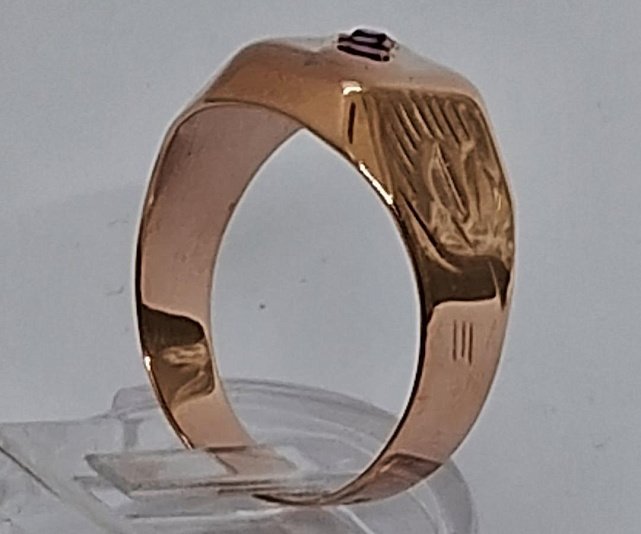 Перстень из красного золота с корундом (33743069) 2