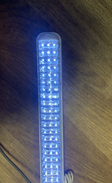 Переносной аккумуляторный светильник DP LED-717A 3