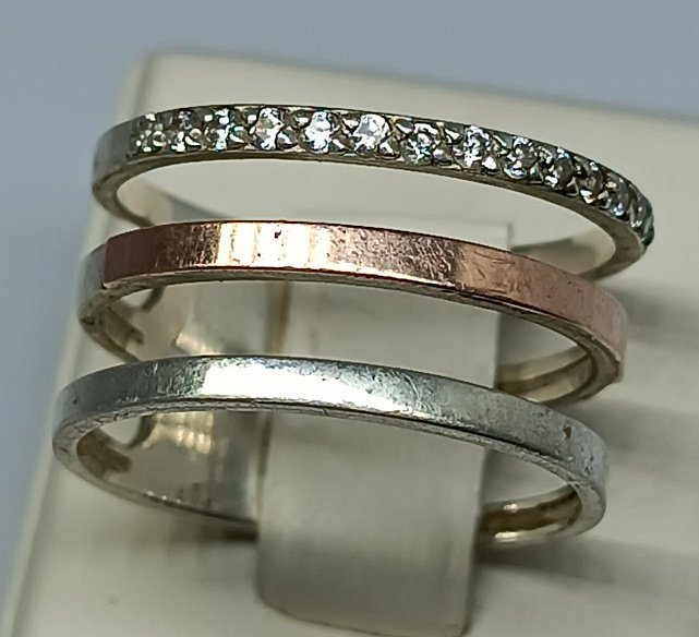 Серебряное кольцо с позолотой и цирконием (33959799) 0