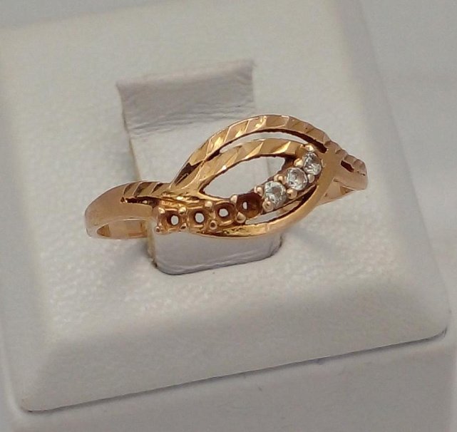 Кольцо из красного золота с цирконием (33471353) 0