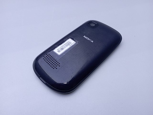 Nokia Asha 200 9