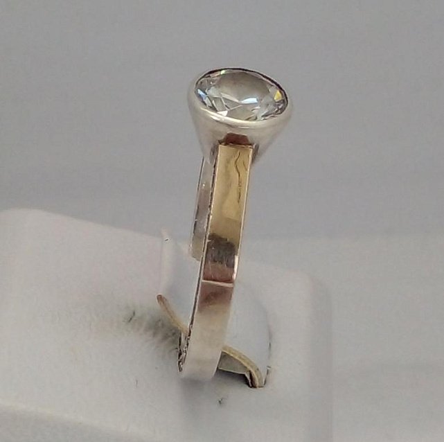 Серебряное кольцо с цирконием (33584315) 2