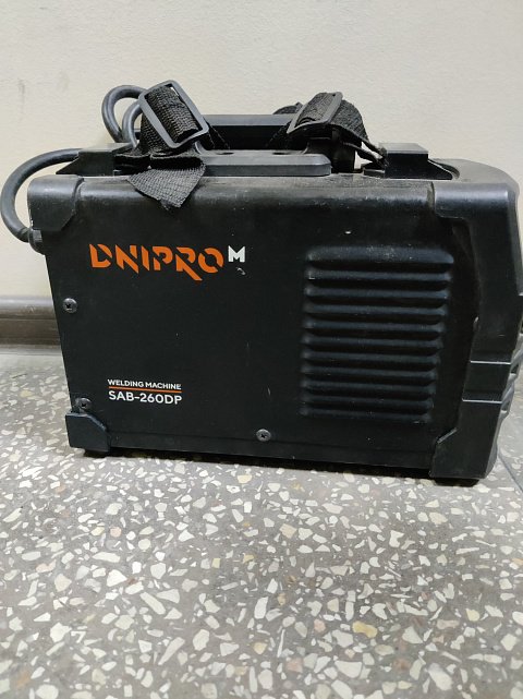 Сварочный инвертор Dnipro-M SAB-260DP 0