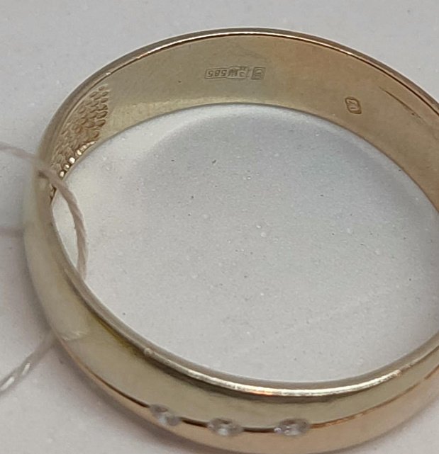 Обручальное кольцо из красного и белого золота с бриллиантом (-ми) (28978408) 3