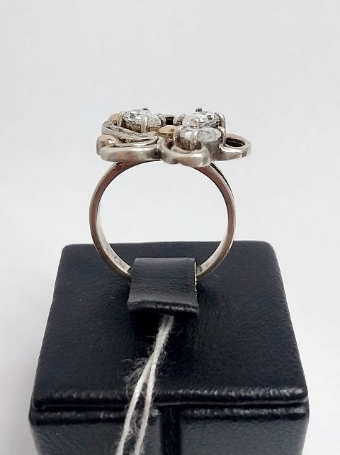 Серебряное кольцо с цирконием (32873917) 3
