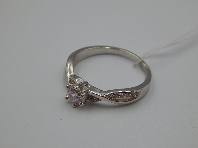 Серебряное кольцо с цирконием (30704378) 3