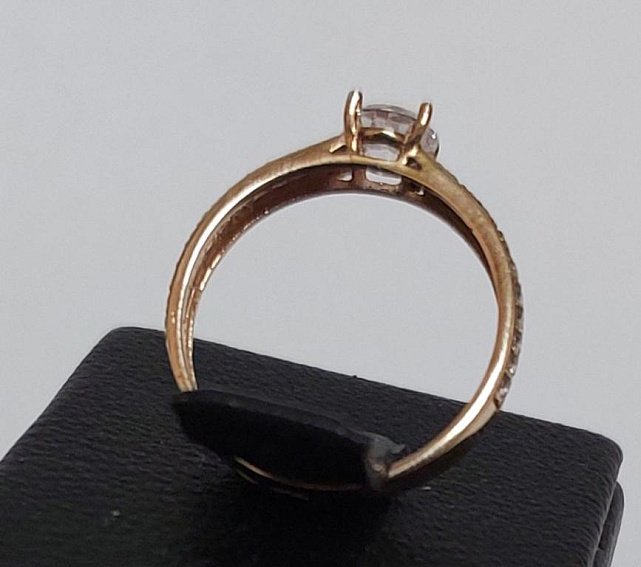 Кольцо из красного золота с цирконием (32956790) 1