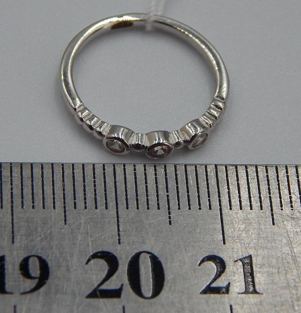 Серебряное кольцо с цирконием (30470134) 3