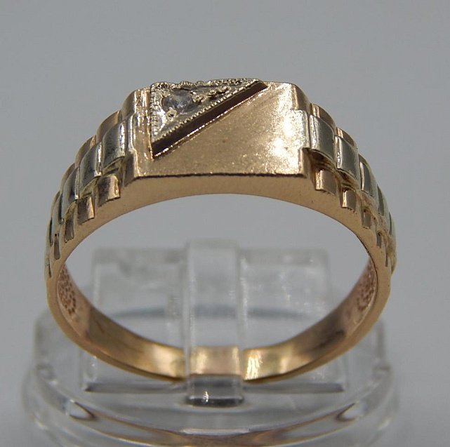 Перстень из красного и белого золота с цирконием (33952849) 0