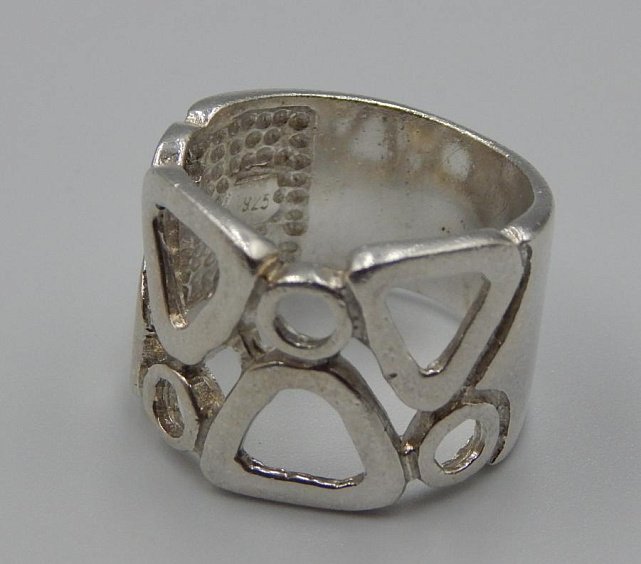 Серебряное кольцо (32440354) 2