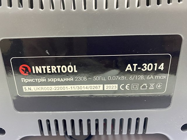 Автомобільний зарядний пристрій Intertool AT-3014 5