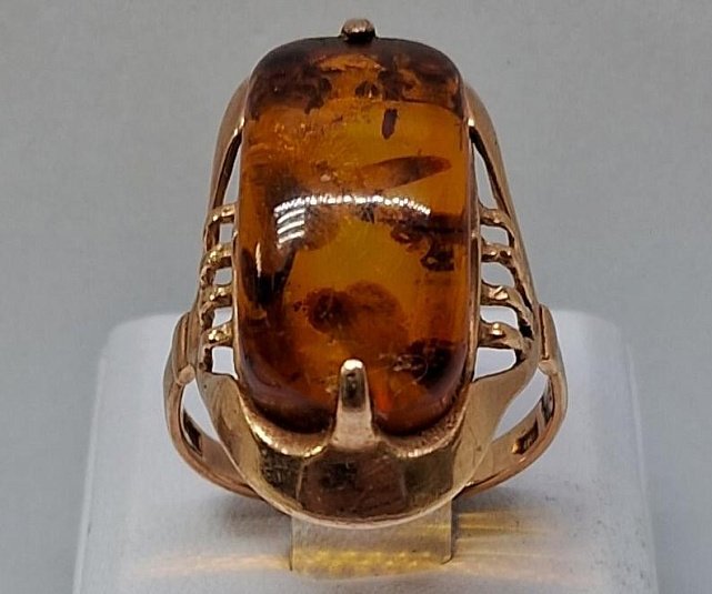 Кольцо из красного золота с янтарем (33673657)  0