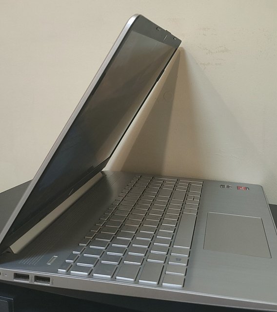 Ноутбук HP 15s-eq2003ua (422F0EA) 1
