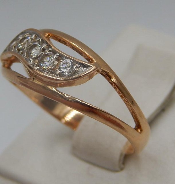 Кольцо из красного и белого золота с цирконием (29500366) 0