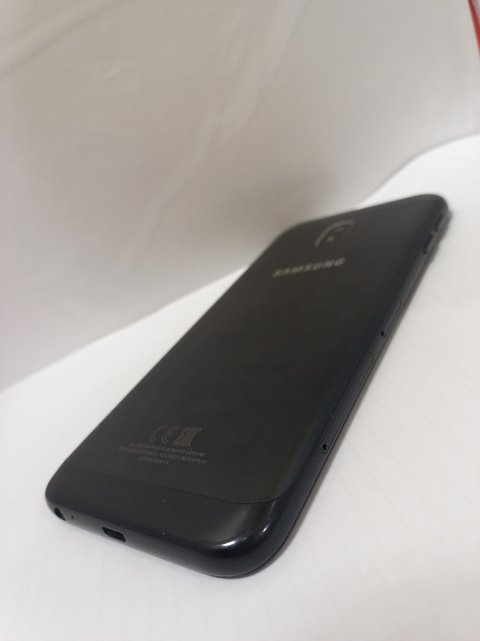 Samsung Galaxy J3 2017 Duos (SM-J330F) 2/16Gb  2