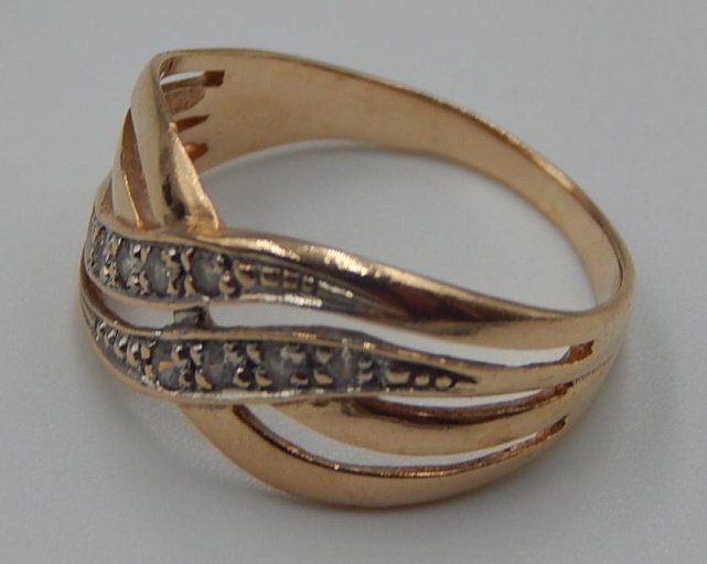 Кольцо из красного и белого золота с цирконием (31878881)  2